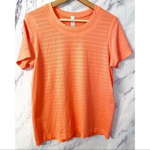 Lululemon Breeze By Coral Short Sleeve; great condition,